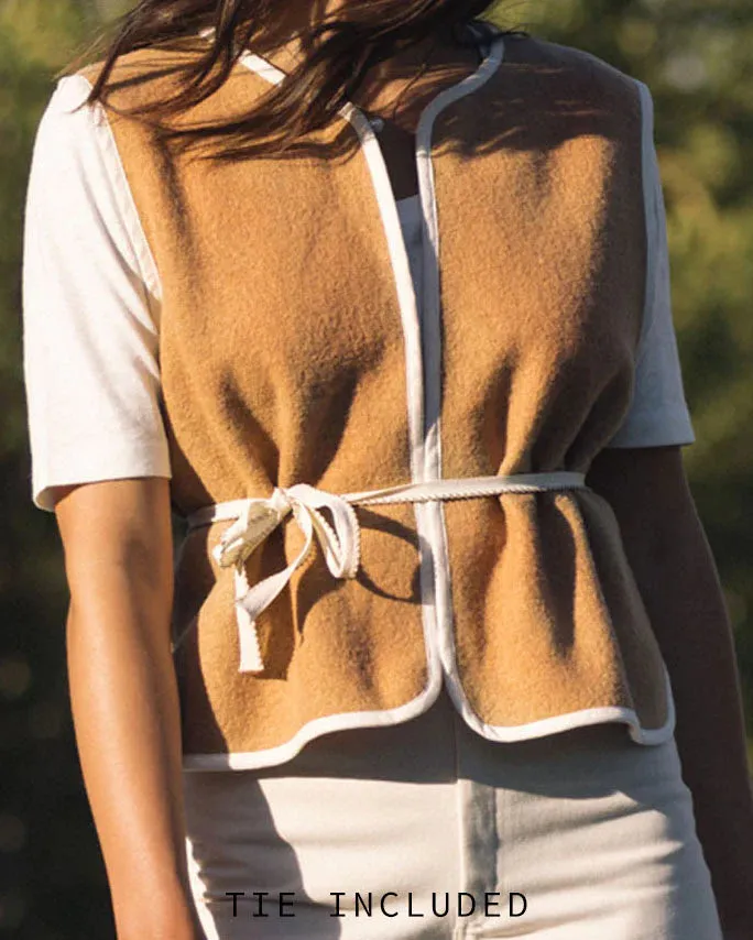 Jones Vest in Caramel Wool