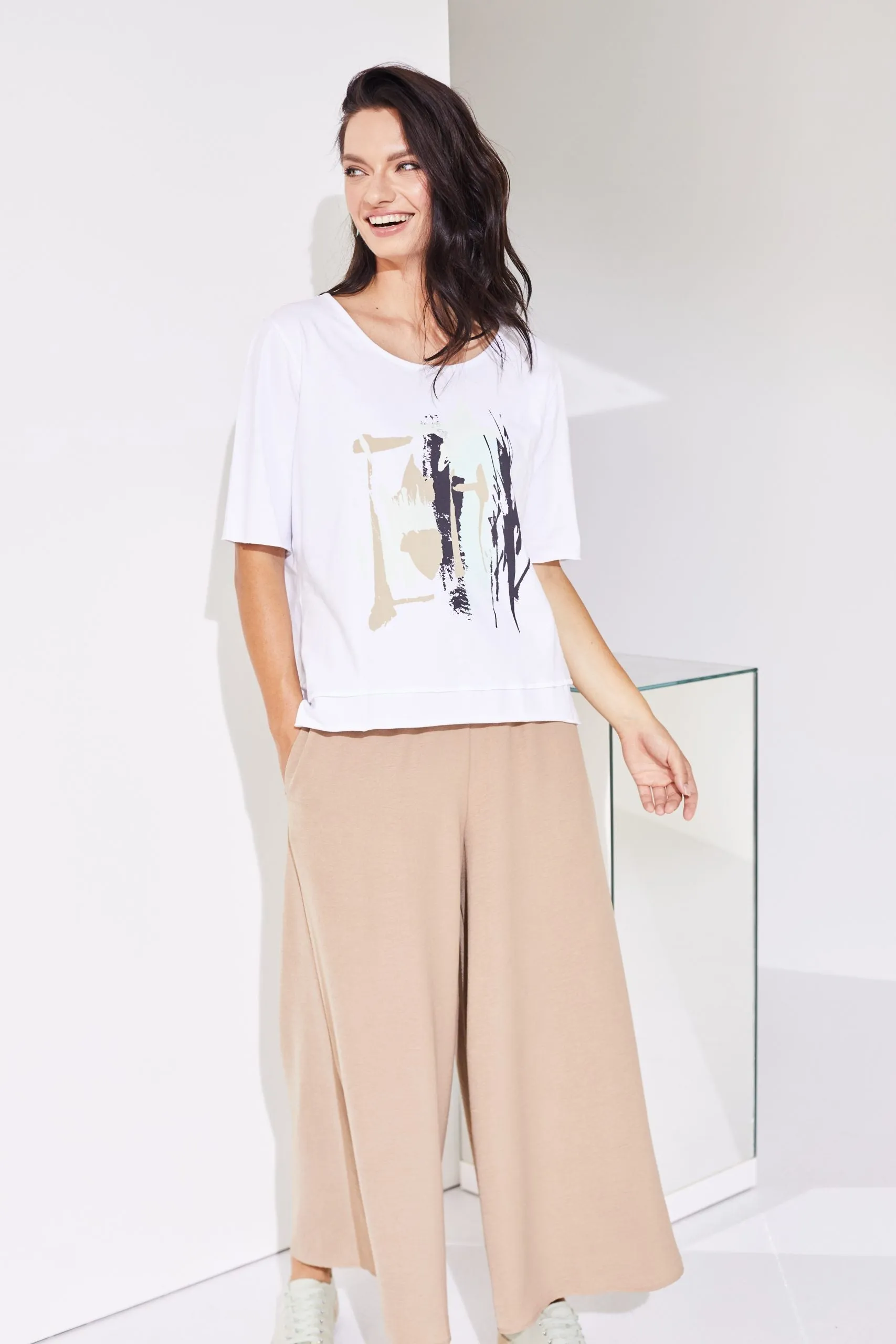 Naya Summer wide leg trousers with elastic waist. Tan  Nas24274