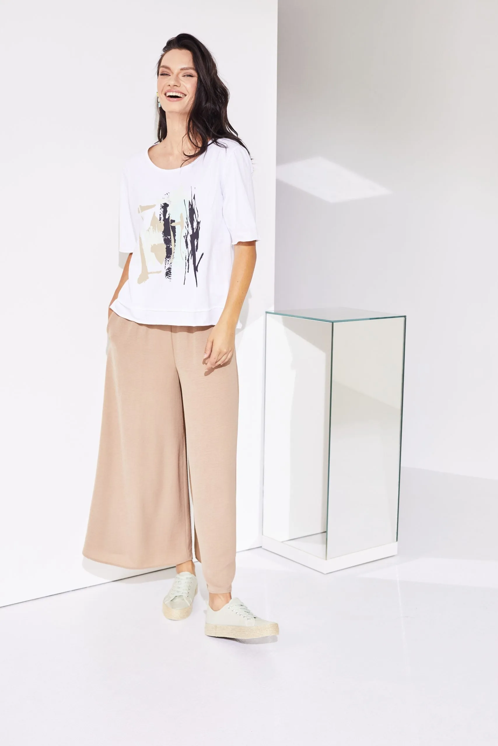 Naya Summer wide leg trousers with elastic waist. Tan  Nas24274