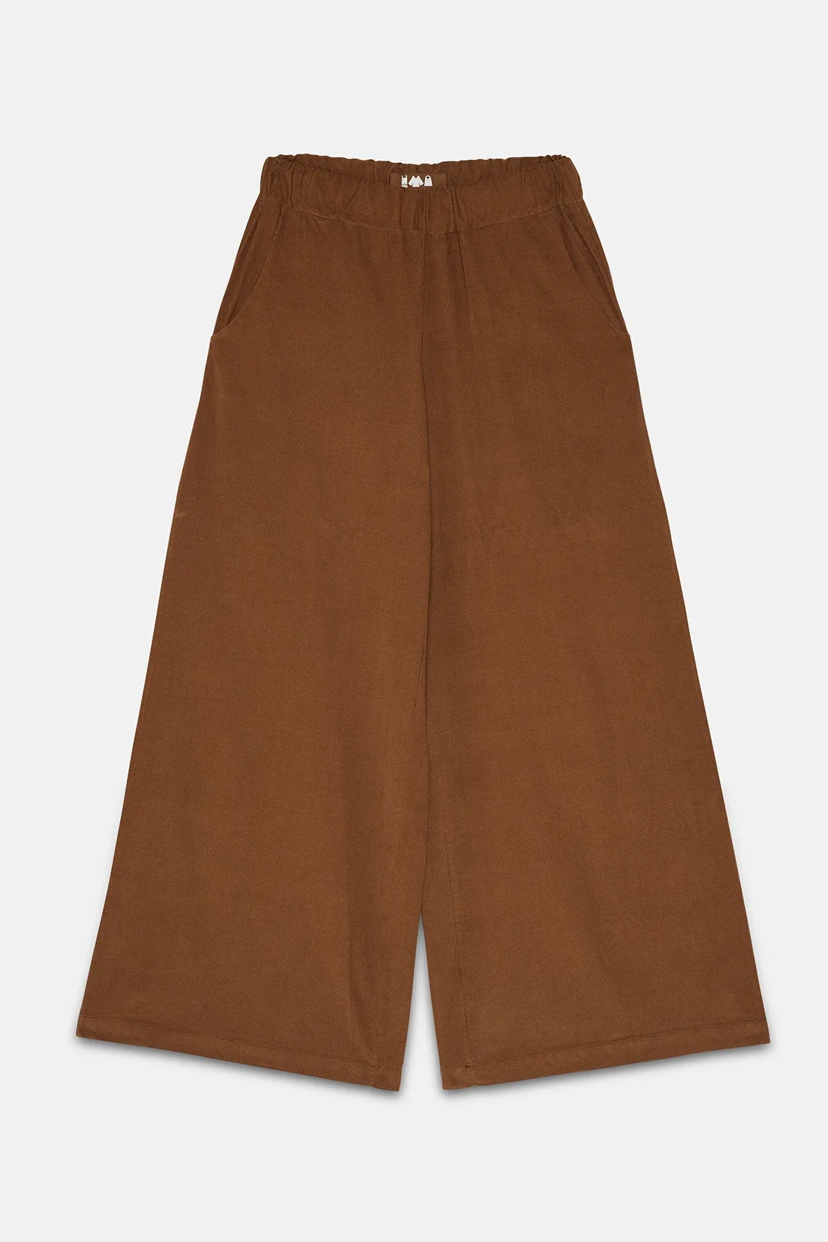 Wide leg trousers